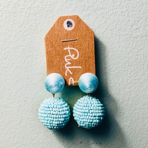 💕NWT BEADED BALL DROP EARRINGS! BLUE AND YELLOW! - Picture 7 of 8